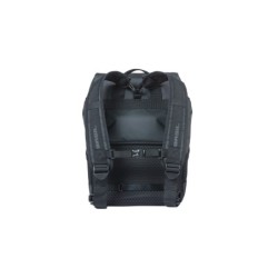 Basil Miles Tarpaulin cykelrygsæk – 17L sort/orange med Hook-On system