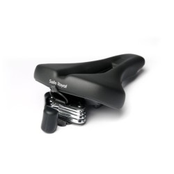 Cykelsadel med medfølgende multiværktøj og integreret sadelklips