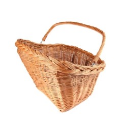 Bikepartner håndlavet kurv i rattan. Mål: 44x33x21cm, vol. 26 L, vægt: 1,1 kg Kurven har ekstra & forstærkede kroge.