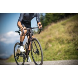 Pirelli P ZERO™ Race 700x28c Classic