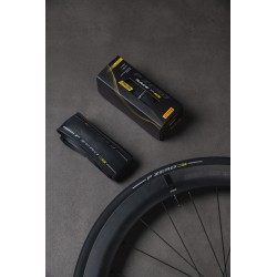 Pirelli P ZERO Race RS 700x32c TLR