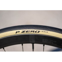 Pirelli P ZERO™ Race 700x28c Retro