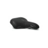 Sadel (unisex) fra Selle Royal model BRAVE. 90° kørestilling, Royal Gel, Cool Cover, Scuff Guards, Elastome & ICS. Stracciatella